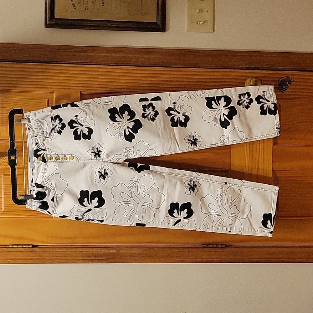 Adorable House of Sunny jeans